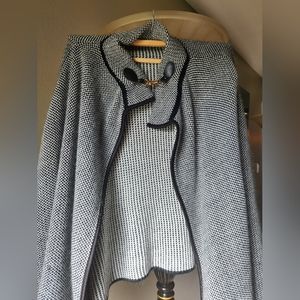 Black and white Coat/ Pancho